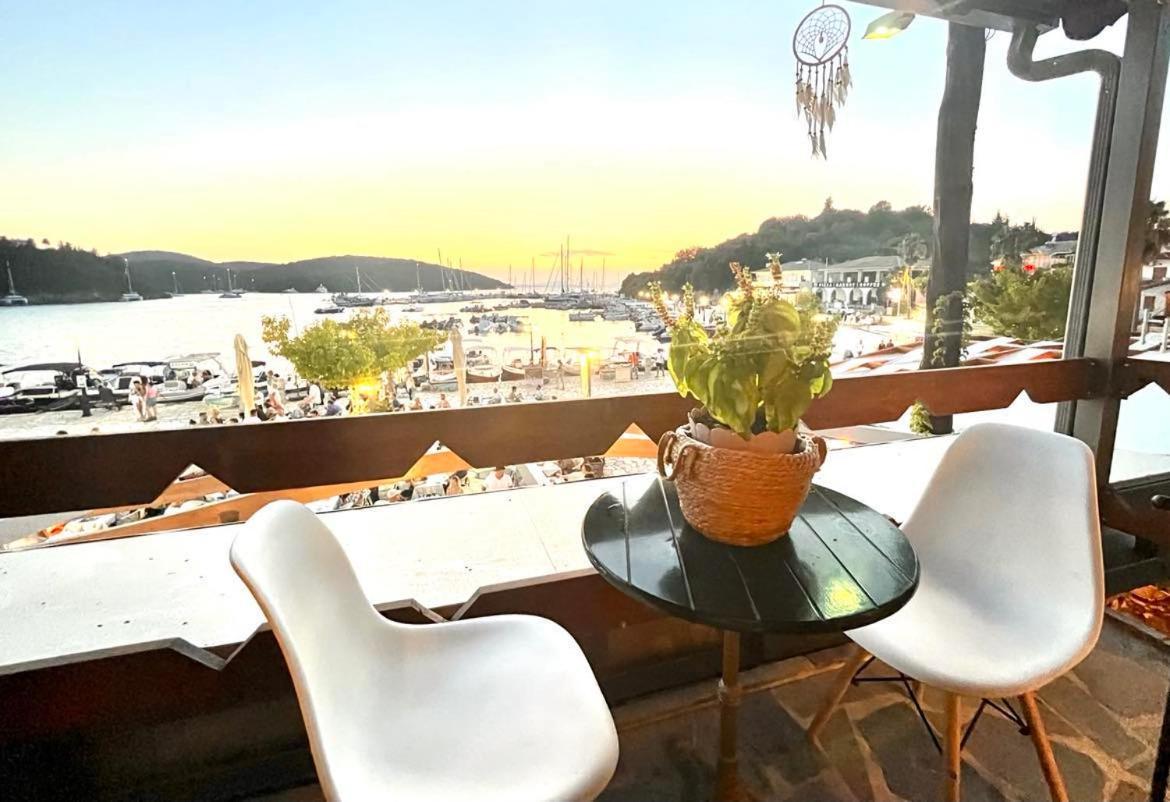 Apartment Parasole View